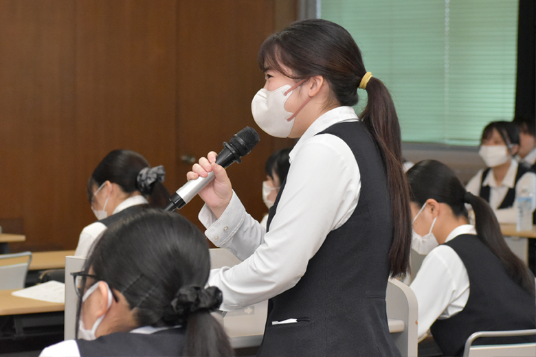 3年生事例研究発表会